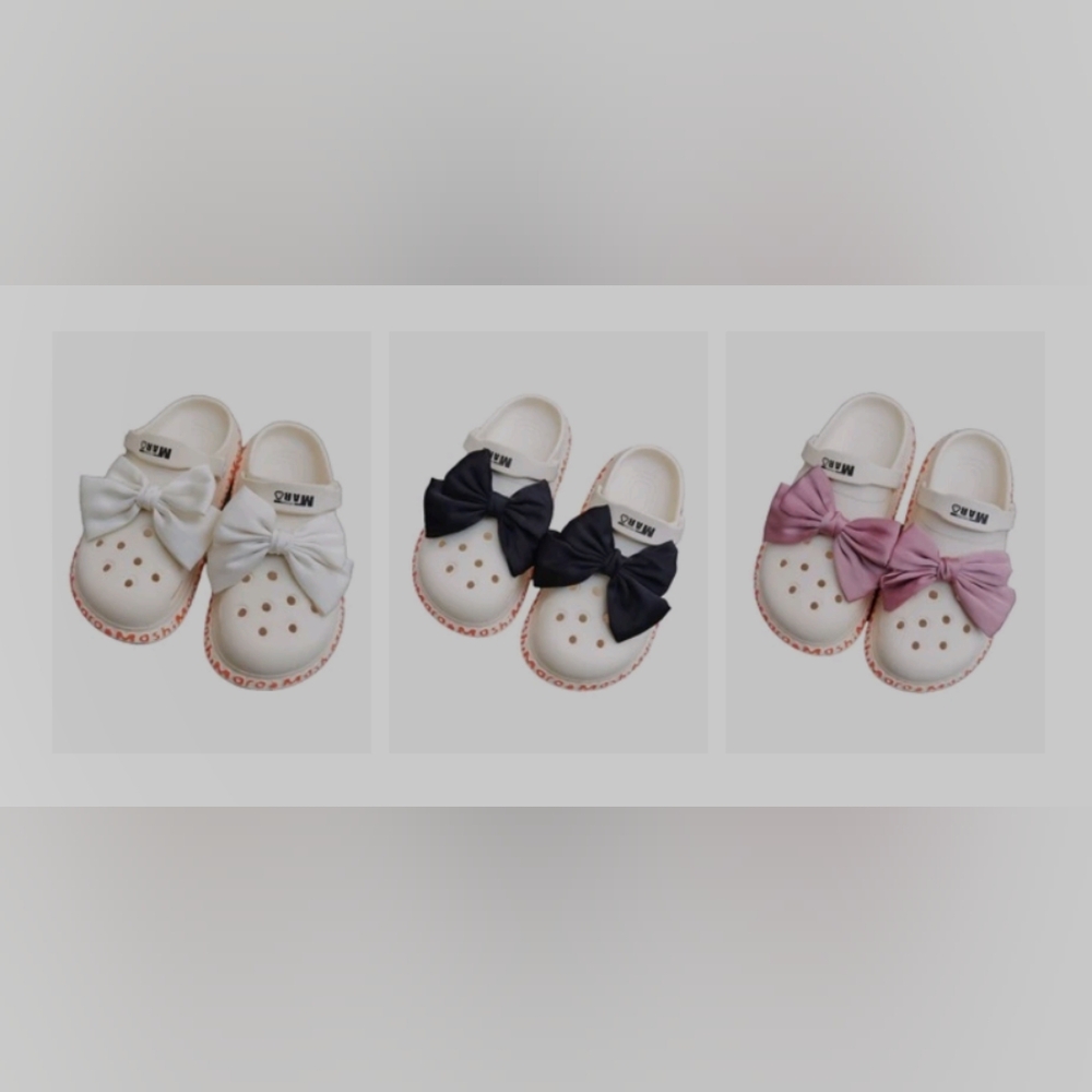 Coquet Croc Bows